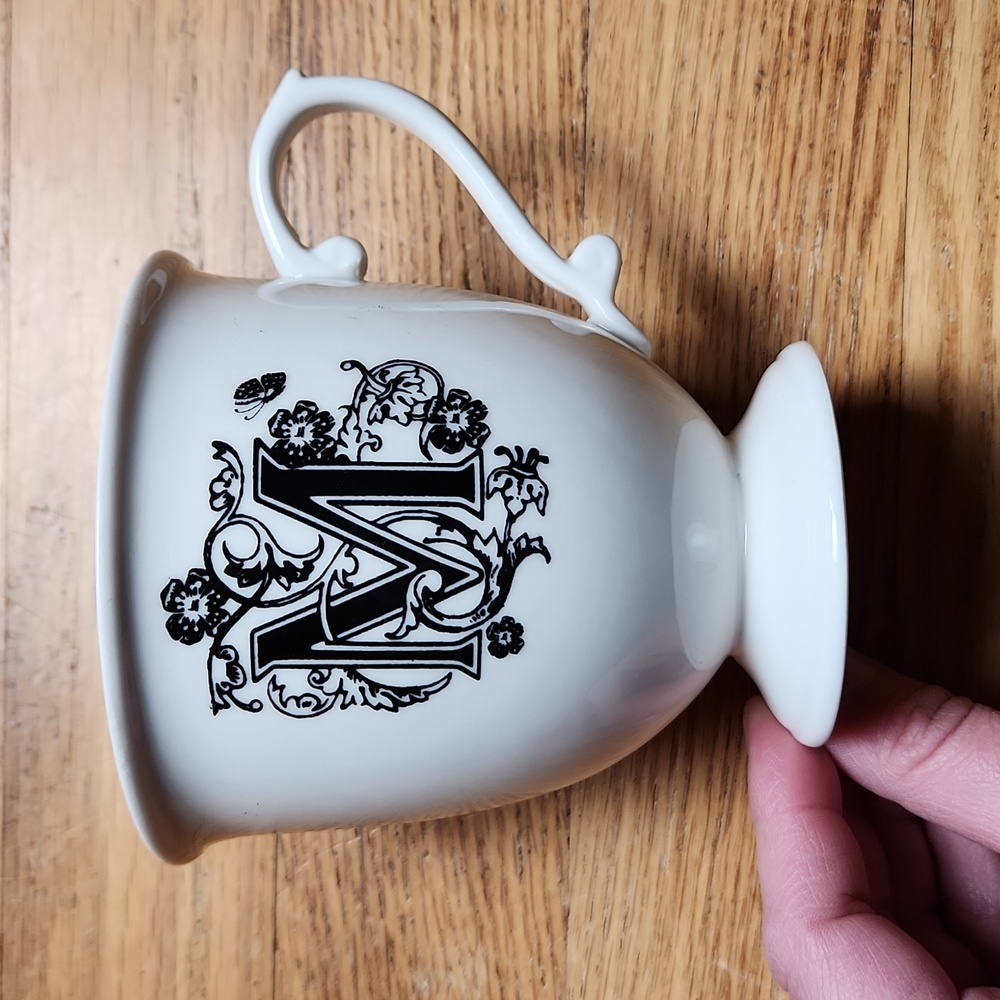 Anthropologie letter 'M' Missus initial letter monogram footed mug